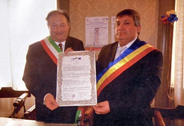 Gemellaggio tra i Comuni di Boccioleto e Baia de Fier